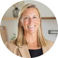 RRC-Campaign-DestinationCRS-MelissaMitchell